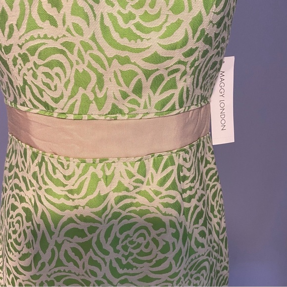 NWT Maggy London Green & Cream Floral Dress | Size 6 - Picture 2 of 11